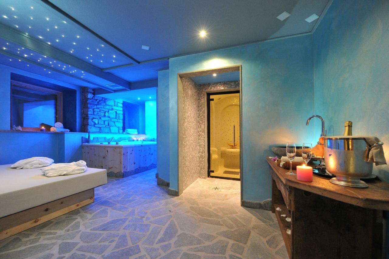 Hotel Bucaneve Breuil-Cervinia Exterior photo